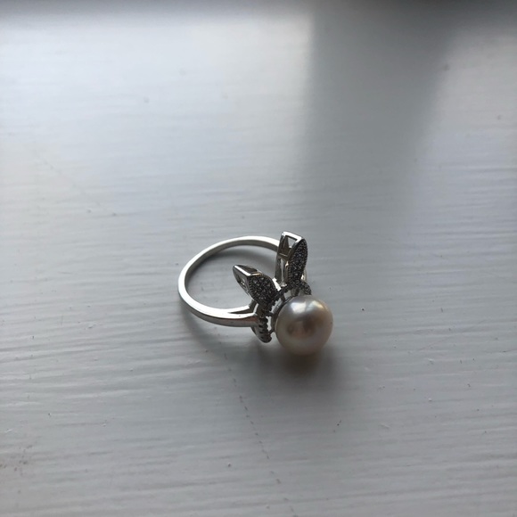 Real Silver and Real Pearl ring - Picture 2 of 2